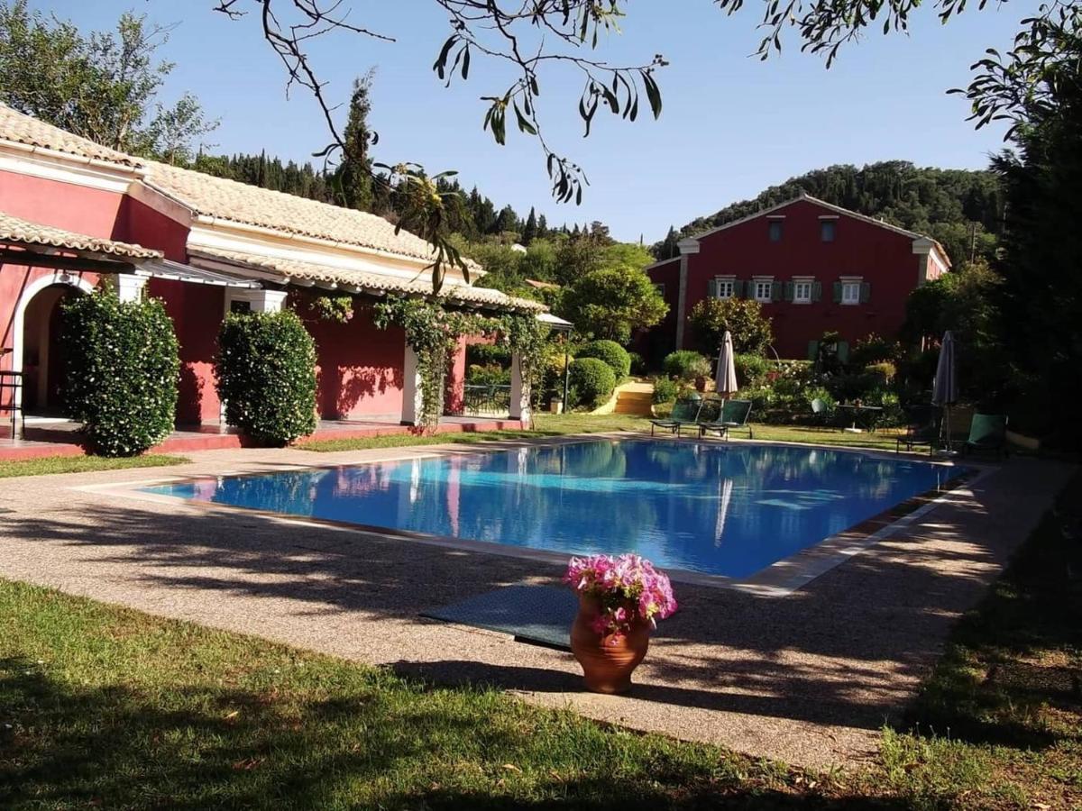 Villa De Loulia Peroulades  Dış mekan fotoğraf